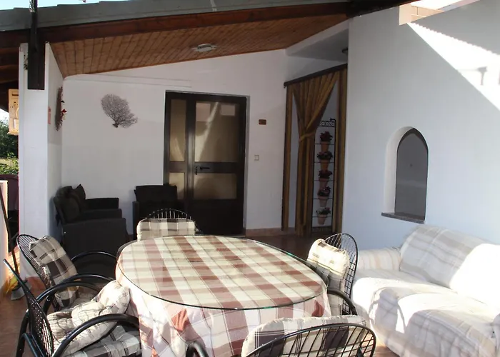 Apartments Vintijan